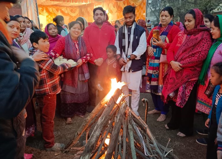 लोहड़ी पर्व के अवसर पर सुंदरकांड का पाठ रखा