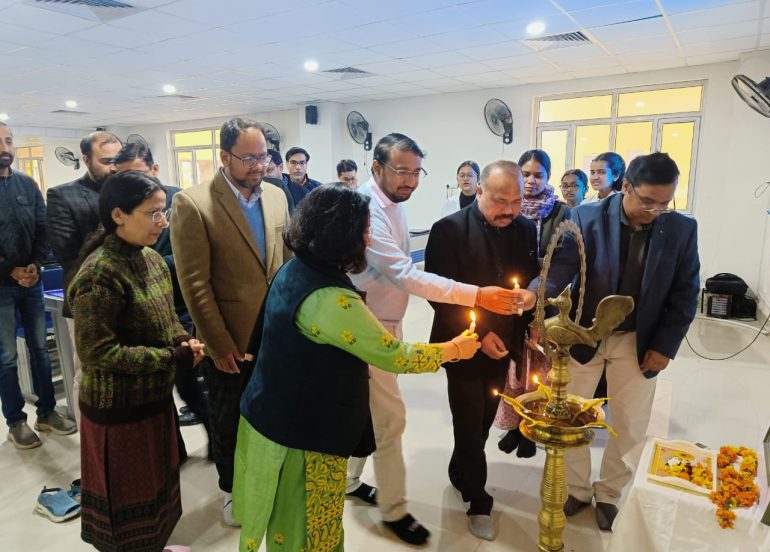 मेडिकल कॉलेज के पीजी एमबीबीएस छात्रों को रिसर्च को लेकर प्रशिक्षण दिया