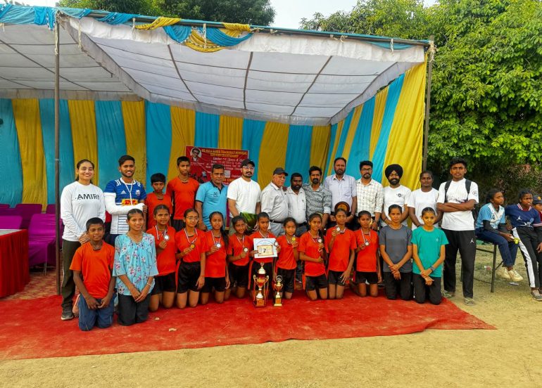खो-खो चैंपियनशिप : कोचिंग सेंटर, सेक्टर 42 के लड़कों और लड़कियों की टीम विजेता रहीं