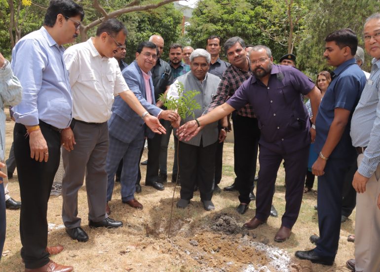 पर्यावरण संरक्षण को अपनी आदत बनाए : जस्टिस सुधीर अग्रवाल