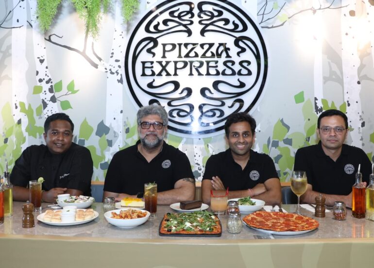 यूके के जाने-माने पिज़्ज़ा ब्रांड पिज़्ज़ाएक्सप्रेस ने भारत में अपना 30वां पिज़्ज़ेरिया मोहाली में खोला