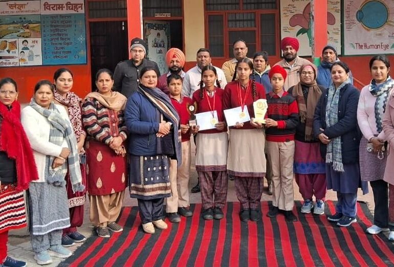 उच्च शिक्षा विभाग, पंजाब द्वारा जिला स्तरीय राष्ट्रीय नवाचार अभियान विज्ञान प्रदर्शनी प्रतियोगिता आयोजित