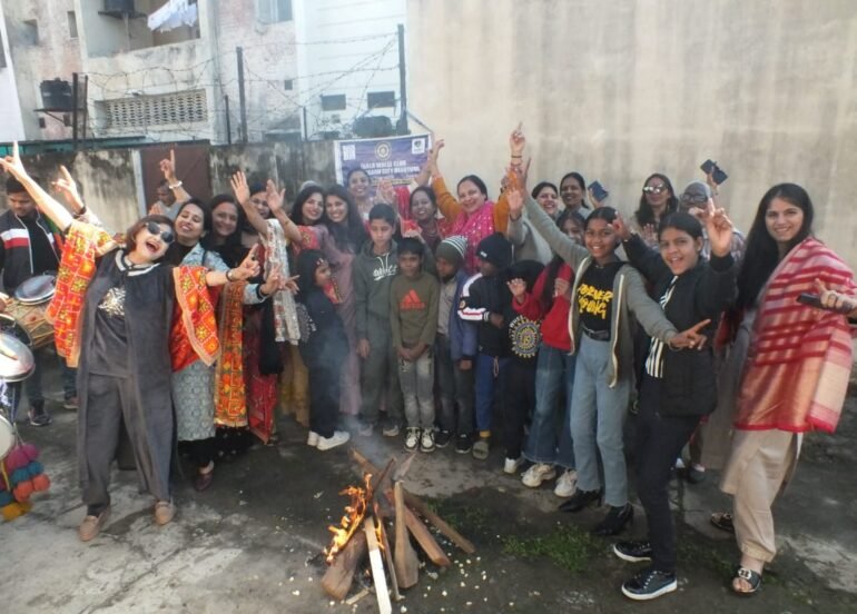 सामाजिक दायित्व का निर्वाह कर इनर व्हील क्लब चंडीगढ़ सिटी ब्यूटीफुल ने अनोखे ढंग से मनाई लोहड़ी