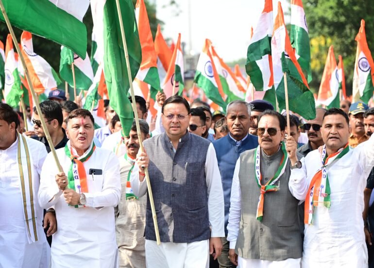 मुख्यमंत्री पुष्कर सिंह धामी के नेतृत्व में “तिरंगा शौर्य सम्मान यात्रा” का किया गया भव्य आयोजन