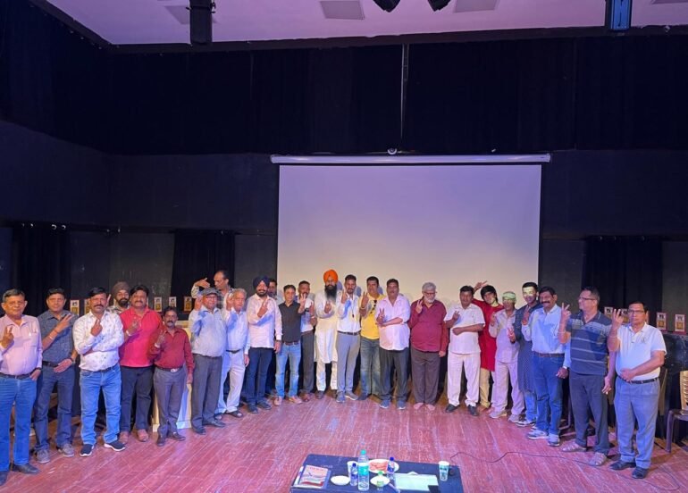 श्री राम सेवक युवा कला मंच द्वारा रामायण पर आधारित व्हाट्सएप ऑनलाइन डायलॉग प्रतियोगिता आयोजित की