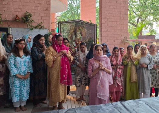 शहीदों के सिरमौर श्री गुरु अर्जुन देव को श्रद्धांजलि