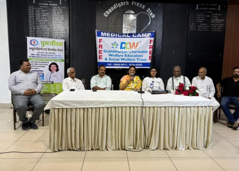 104 लोगों ने चण्डीगढ़ प्रेस क्लब में मुफ्त न्यूरोथेरेपी कैंप का लाभ उठाया