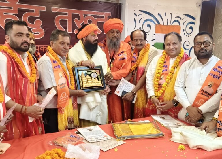 हिंदू हितों की मुखर आवाज पूर्व मेयर पूनम शर्मा शामिल हुई श्री हिंदू तख्त में