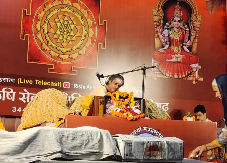 महालक्ष्मी आराधना से ही सर्वांगीण सुख की प्राप्ति संभव : राघव ऋषि
