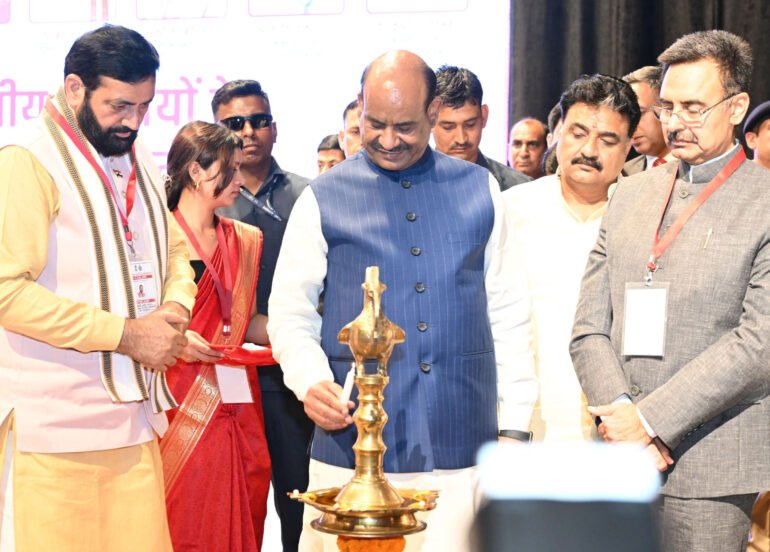 विकसित राष्ट्र निर्माण में शहरी निकाय की अहम भूमिका: ओम बिरला