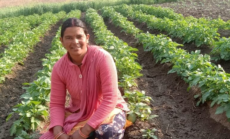 मेहनत, लगन और आत्मविश्वास की मिसाल – रोशमा देवी राज्य स्तरीय तीलू रौतेली पुरस्कार हेतु चयनित
