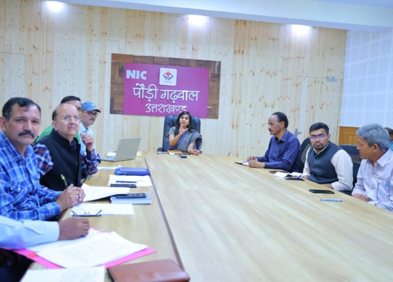 राहु मंदिर बनेगा विश्वस्तरीय धार्मिक पर्यटन केंद्र: जिलाधिकारी
