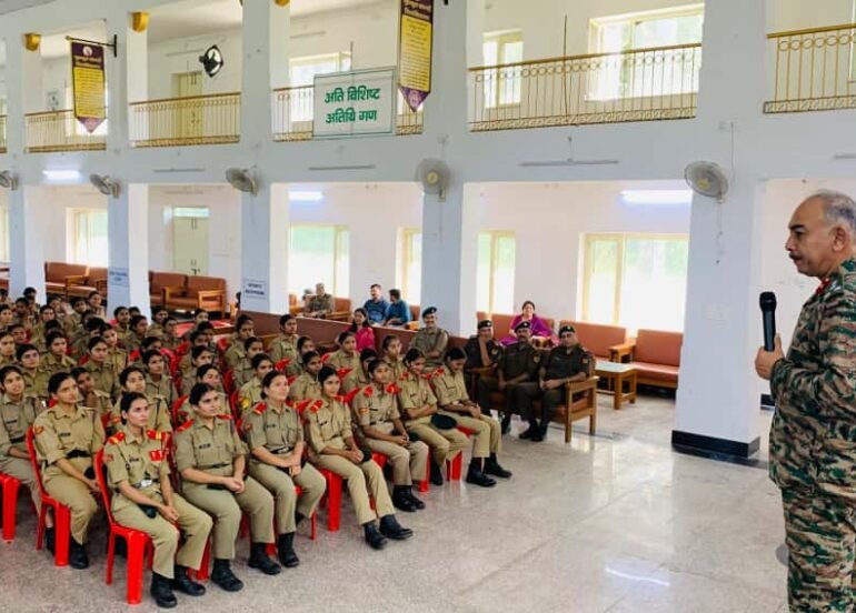 उत्तराखण्ड में युवा आपदा मित्र योजना का शुभारंभ