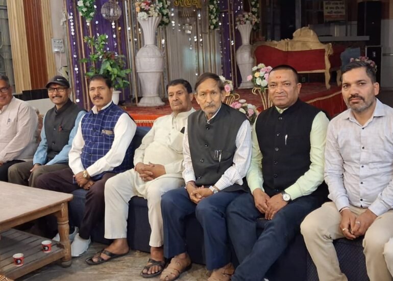 आशाराम व्यास की स्मृति में कार्यक्रम आयोजित करने का निर्णय