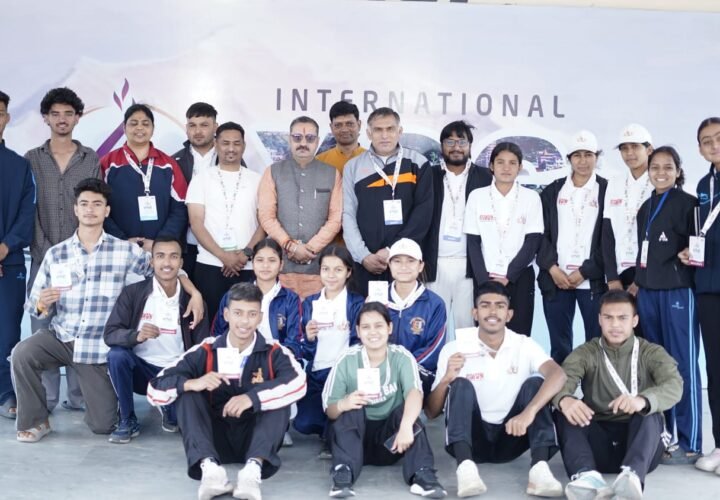 ऋषिकेश की साधना, कोटद्वार में सम्मान