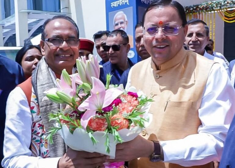 नई दिल्ली में ‘अपनापन’ पुस्तक का लोकार्पण