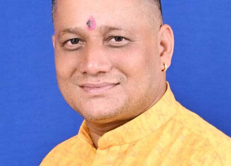 रायवाला फाटक पर घंटों का जाम, ग्राम प्रधान ने रेल मंत्री और DRM को भेजा पत्र