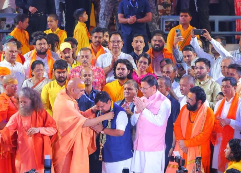 गंगा भारतीय संस्कृति और आध्यात्मिक चेतना की जीवंत धारा : नितिन नबीन
