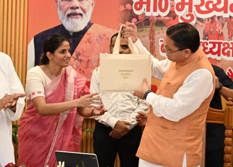 कांवड़ यात्रा के सुरक्षित, सुव्यवस्थित एवं सफल आयोजन के लिए सभी तैयारियां समय से पूर्ण करें: मुख्यमंत्री