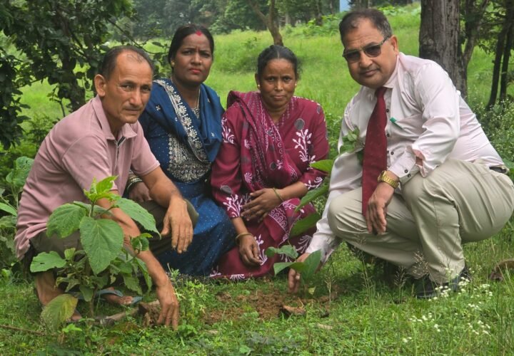 बैक्सिल गढ़वाल विश्वविद्यालय कुसरैला में धूमधाम से मनाया गया स्वतंत्रता दिवस।