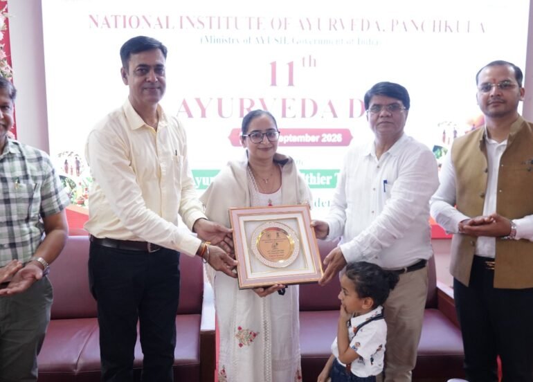 आयुर्वेद और स्वच्छता स्वस्थ जीवनशैली के लिए जरूरी : सिमरजीत कौर
