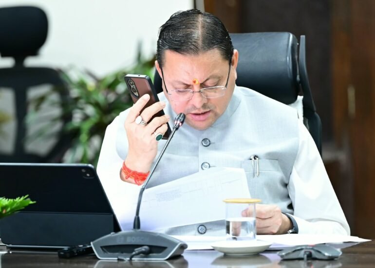 सीएम हेल्पलाइन पर प्राप्त जन शिकायतों का समयबद्ध एवं संतोषजनक निस्तारण सुनिश्चित किया जाए : मुख्यमंत्री